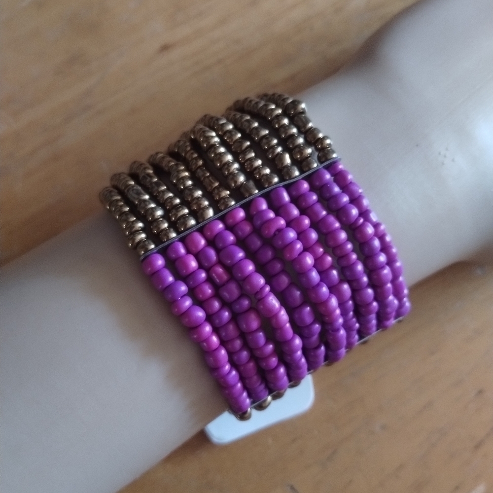 NWT women's purple and gold multi strand beaded stretchy bracelet